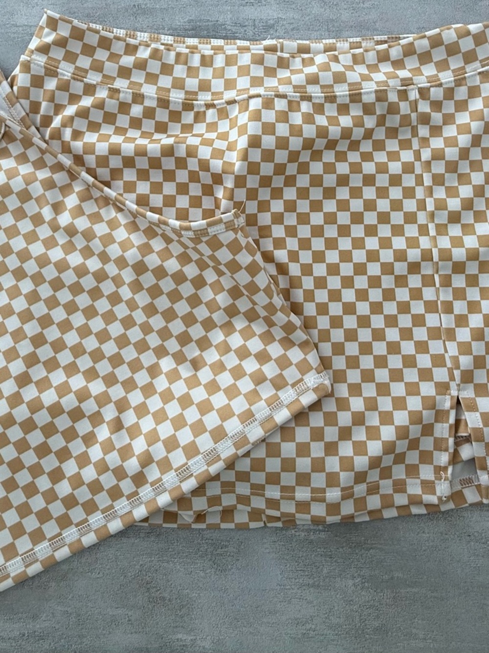 Aeropostale Checkerboard 2 Piece Tennis Skort/Tank Tan White Size Medium - Picture 11 of 11